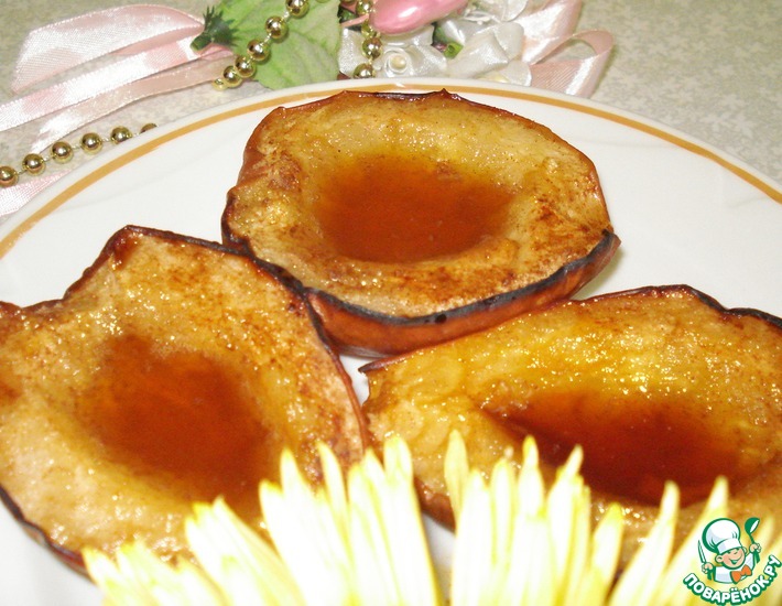 Рецепт: Горячий десерт из груш с мёдом